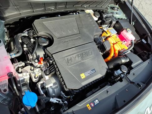 New 2025 Kia Niro EX Touring image 13