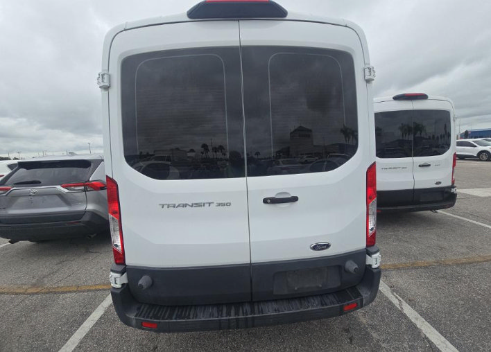 Used 2018 Ford Transit 350 148 Medium Roof RWD image 4