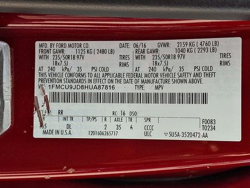 Used 2017 Ford Escape Titanium image 27