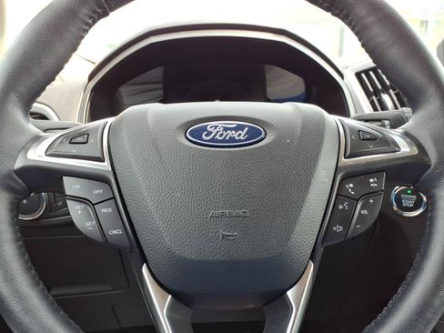Used 2023 Ford Edge SEL w/ Convenience Package AWD/4WD image 16