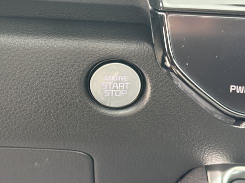 New 2026 Kia Carnival SX Prestige FWD image 24