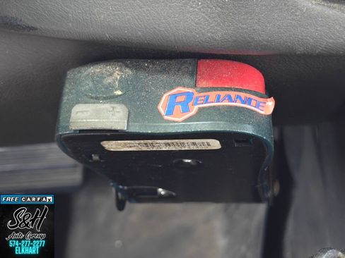 Used 2003 Chevrolet Silverado 2500 LS AWD/4WD image 8