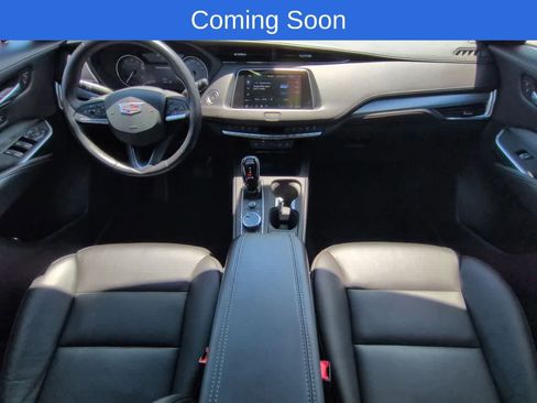 Used 2023 Cadillac XT4 Premium Luxury w/ Cold Weather Package AWD/4WD image 15