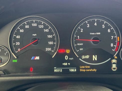 Used 2016 BMW M4 Coupe w/ Executive Package image 17