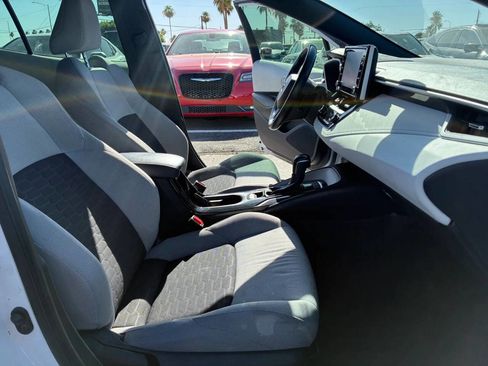 Used 2022 Toyota Corolla SE w/ Carpet Mat Package (TMS) FWD image 24