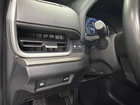 Used 2025 Toyota Grand Highlander AWD Hybrid image 32