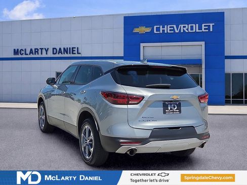 Used 2025 Chevrolet Blazer LT AWD/4WD image 4
