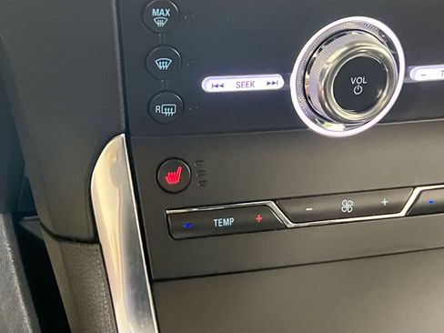 Used 2020 Ford Edge ST w/ Cold Weather Package image 20