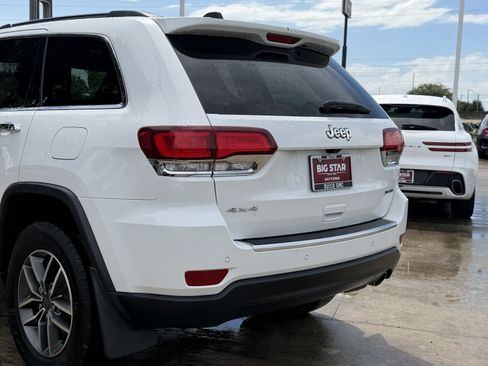 Used 2021 Jeep Grand Cherokee Limited AWD/4WD image 8