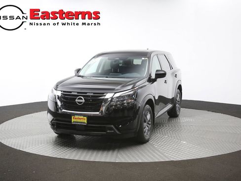 Used 2024 Nissan Pathfinder S AWD/4WD image 53
