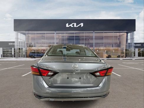 Used 2023 Nissan Altima 2.5 SV image 7