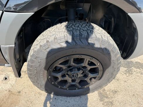 Used 2019 Mercedes-Benz Sprinter 2500 image 39