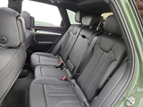 Used 2025 Audi Q5 2.0T Premium Plus w/ Premium Plus Package AWD/4WD image 16