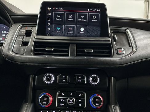 Used 2023 GMC Yukon XL AT4 w/ AT4 Premium Plus Package image 26