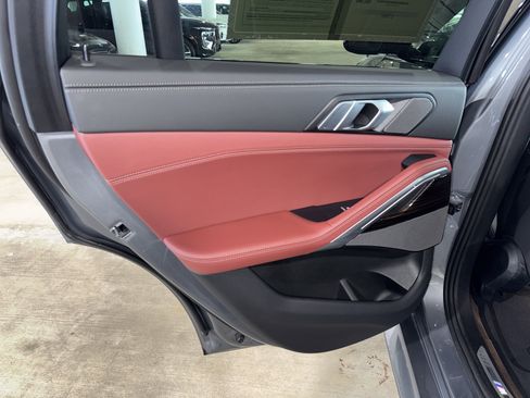 Certified 2025 BMW X6 xDrive40i image 16