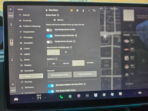 Used 2024 Tesla Model X Plaid image 53