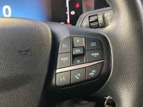 Used 2025 Ford Maverick XL w/ Equipment Group 102A image 18