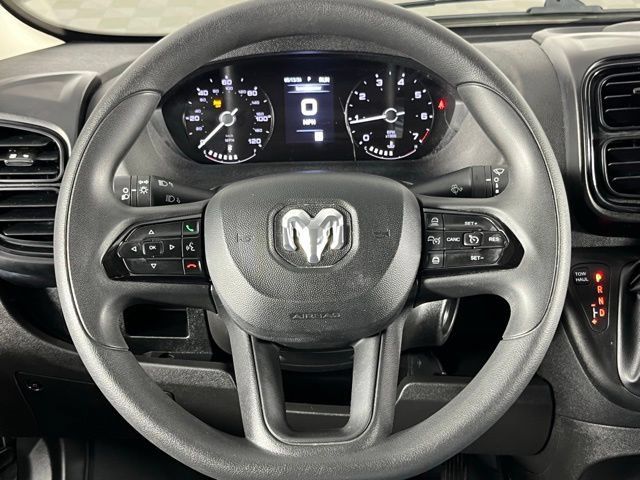 Used 2025 RAM ProMaster 2500 w/ Convenience Group FWD image 14