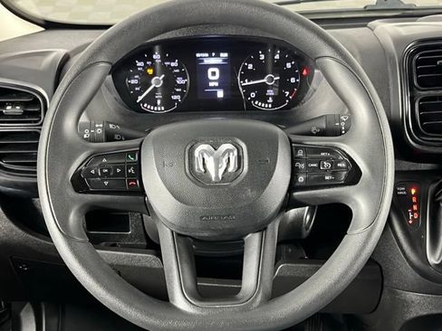 Used 2025 RAM ProMaster 2500 w/ Convenience Group FWD image 14