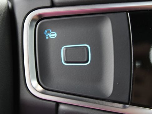 Used 2025 Ford Expedition Max Platinum w/ Stealth Appearance Package AWD/4WD image 63