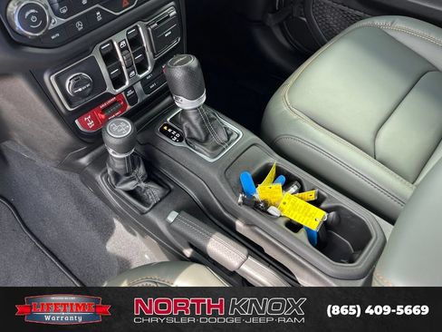 New 2026 Jeep Gladiator Mojave AWD/4WD image 10