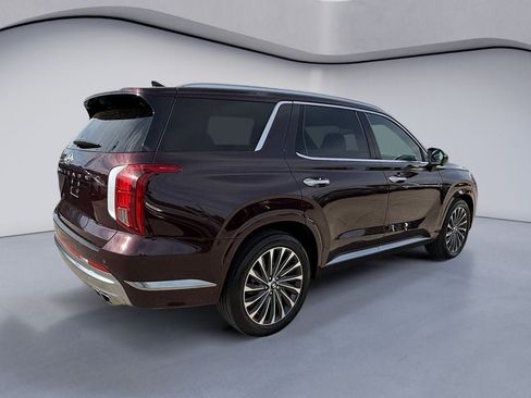 Used 2024 Hyundai Palisade Calligraphy FWD image 5