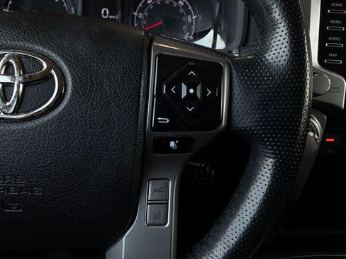 Used 2023 Toyota 4Runner SR5 Premium w/ Moonroof Package RWD image 37