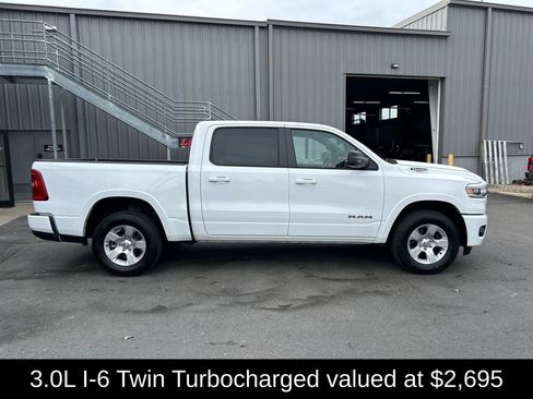Certified 2025 RAM 1500 Big Horn AWD/4WD image 2