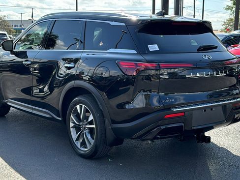 Used 2025 INFINITI QX60 Luxe w/ Vision Package FWD image 6