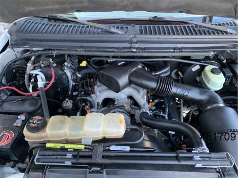 Used 2001 Ford F350 XL image 12