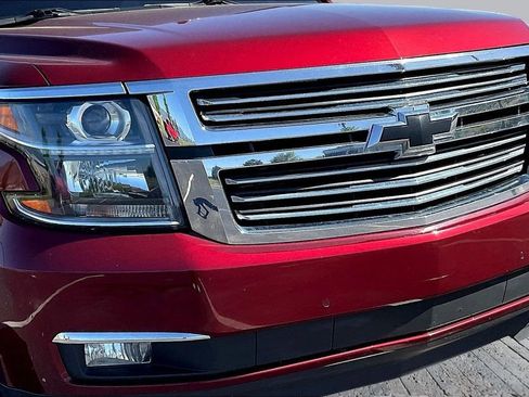 Used 2018 Chevrolet Tahoe Premier AWD/4WD image 32