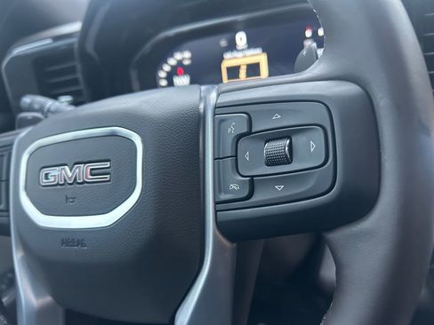 Certified 2023 GMC Sierra 1500 SLT w/ SLT Premium Package image 18