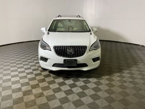 Used 2018 Buick Envision Essence image 2