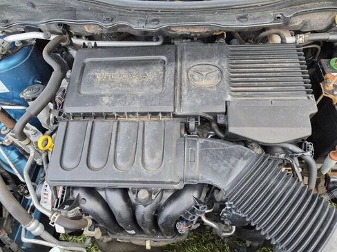 Used 2012 MAZDA MAZDA2 Sport FWD image 30