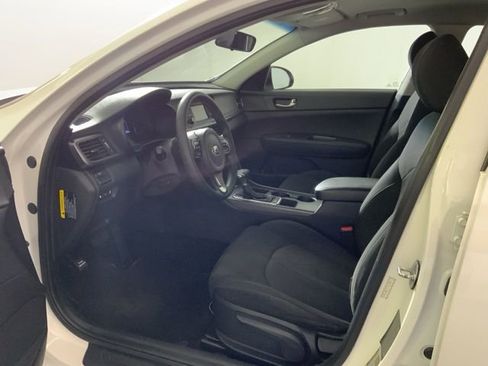 Used 2016 Kia Optima LX FWD image 17