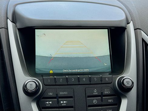 Used 2017 GMC Terrain SLE image 10