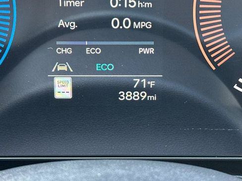 Certified 2026 Hyundai Tucson Blue SE AWD/4WD image 24