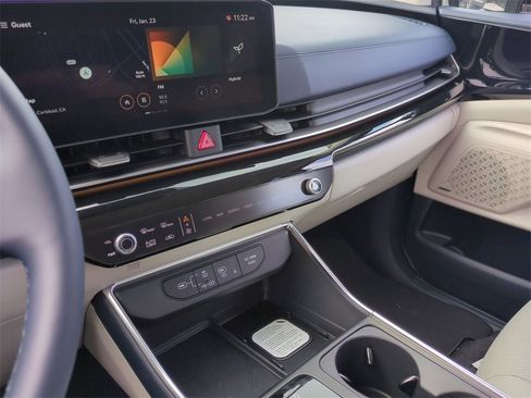 New 2026 Kia Carnival SX Prestige image 12