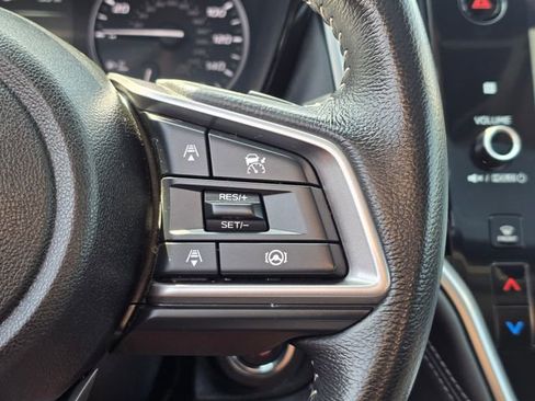 Certified 2025 Subaru Outback Premium AWD/4WD image 24