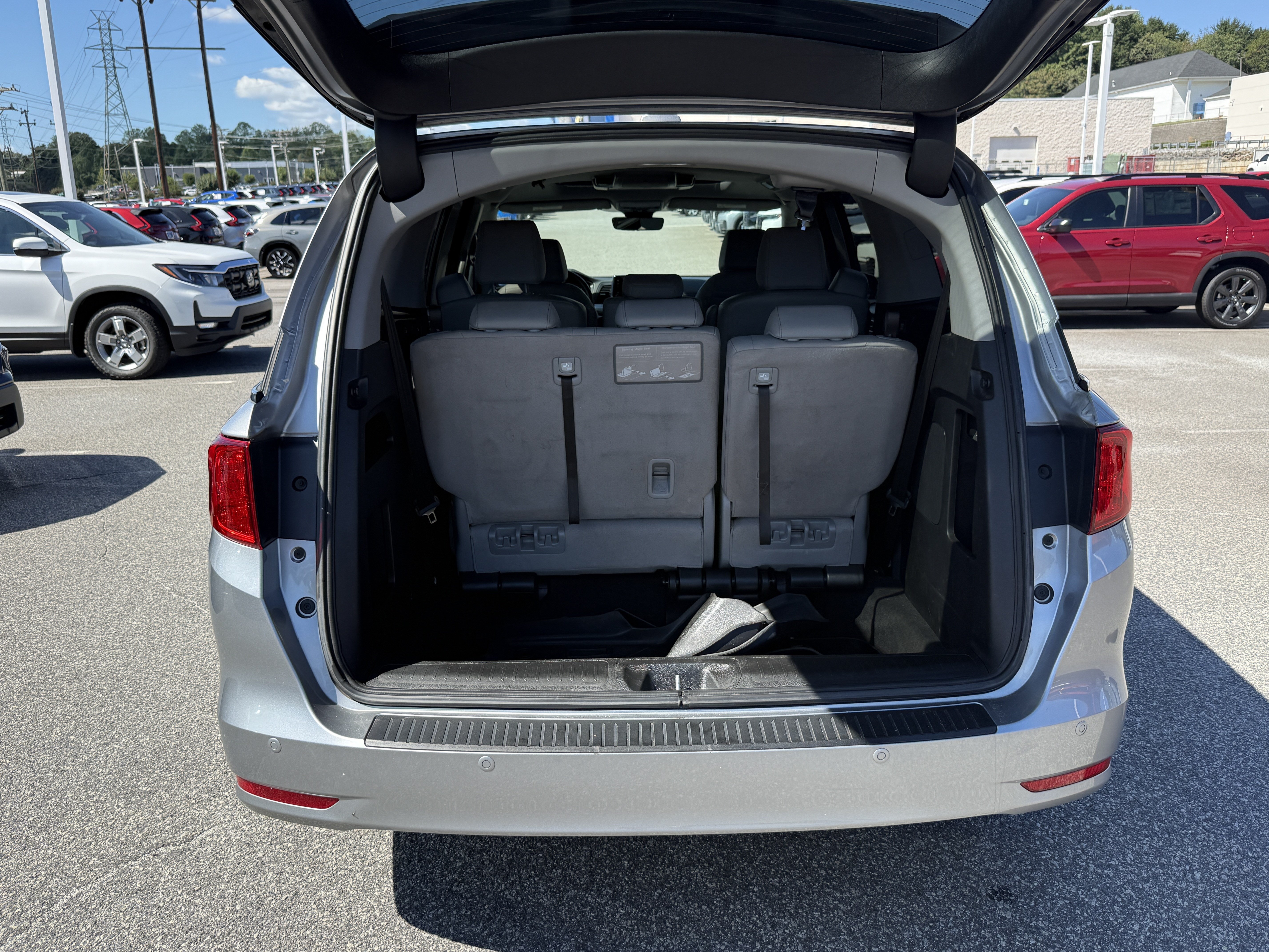 Certified 2024 Honda Odyssey Touring image 34