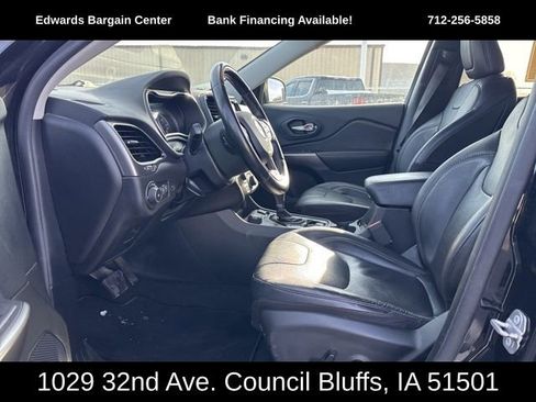 Used 2020 Jeep Cherokee Limited image 15