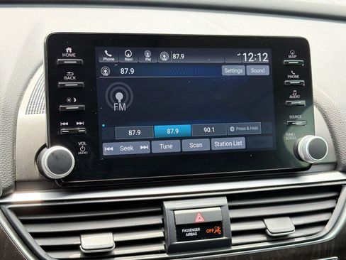 Used 2021 Honda Accord Touring image 21