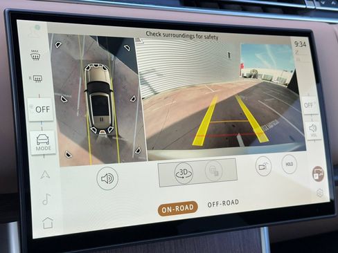 New 2026 Land Rover Range Rover SE image 19