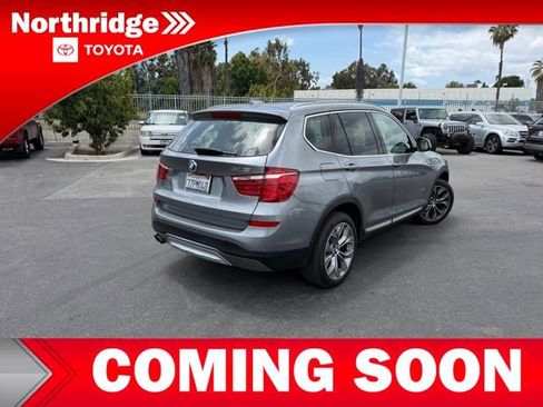 Used 2017 BMW X3 xDrive28i AWD/4WD image 4