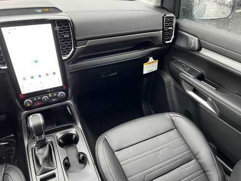 New 2025 Ford Ranger Lariat w/ FX4 Off-Road Package image 37