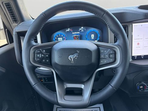 Used 2026 Ford Bronco Outer Banks w/ Sasquatch Package AWD/4WD image 19