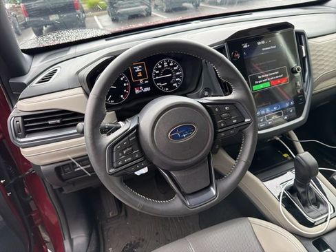 Used 2025 Subaru Forester Limited image 6