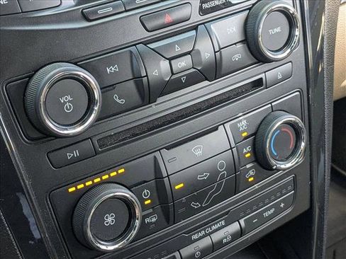 Used 2017 Ford Explorer FWD image 14