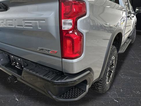 Used 2023 Chevrolet Silverado 1500 ZR2 image 36