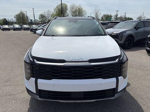New 2026 Kia Sportage EX FWD image 3